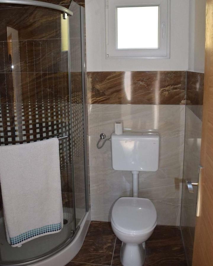 Apartmani Subasic Pag Town Exteriér fotografie